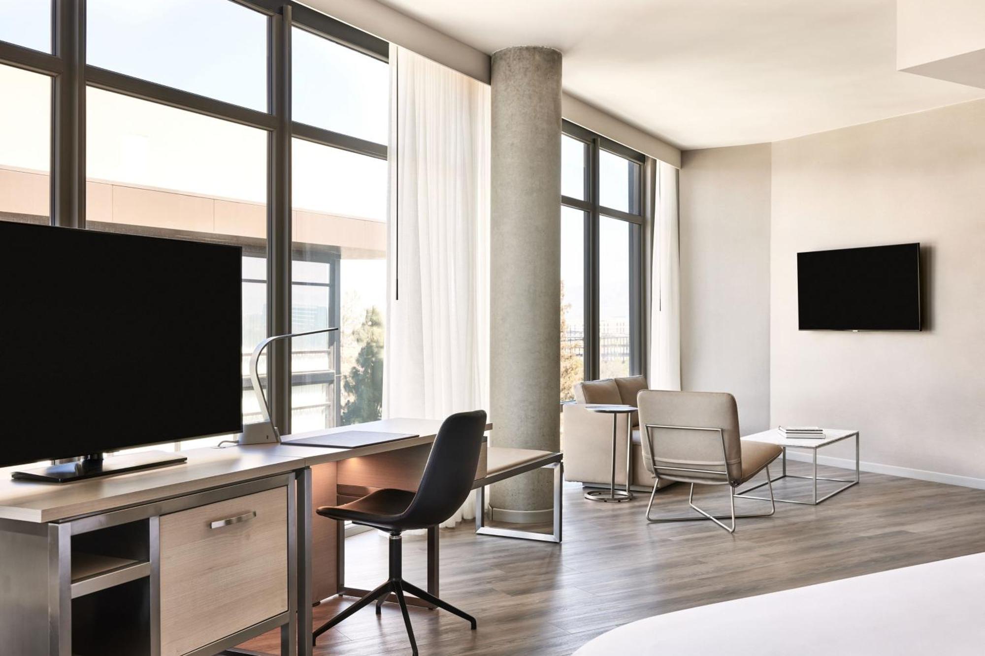 Ac Hotel By Marriott Sunnyvale Moffett Park Экстерьер фото